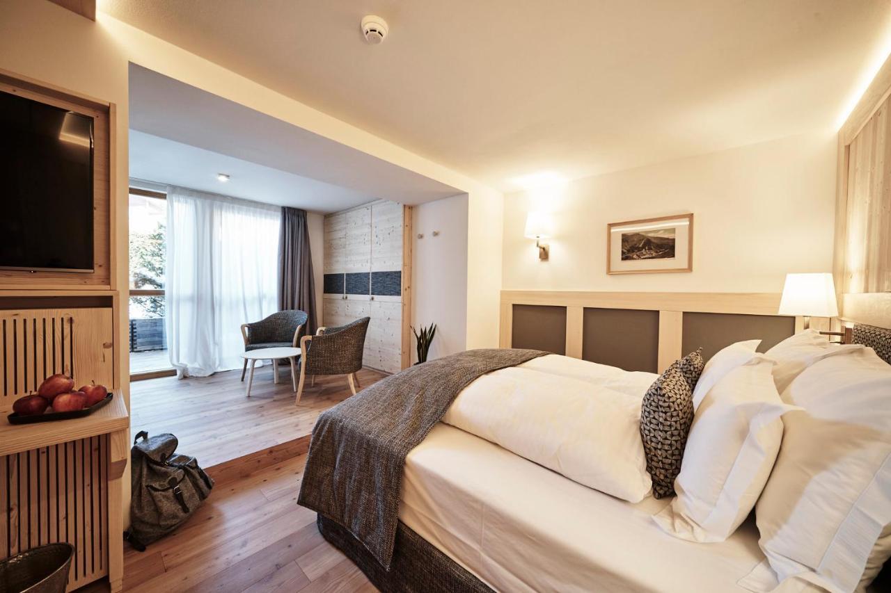 Goldene Rose Karthaus a member of Small Luxury Hotels Senales/Schnals Exterior foto